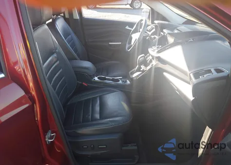 2015 Ford Escape Titanium из США, поврежденный, VIN 1FMCU0J98FUC20403